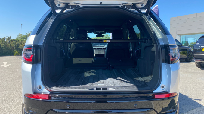 Land Rover Discovery Sport 1.5 P270e Landmark 5dr Auto [5 Seat] Station Wagon - Image 10